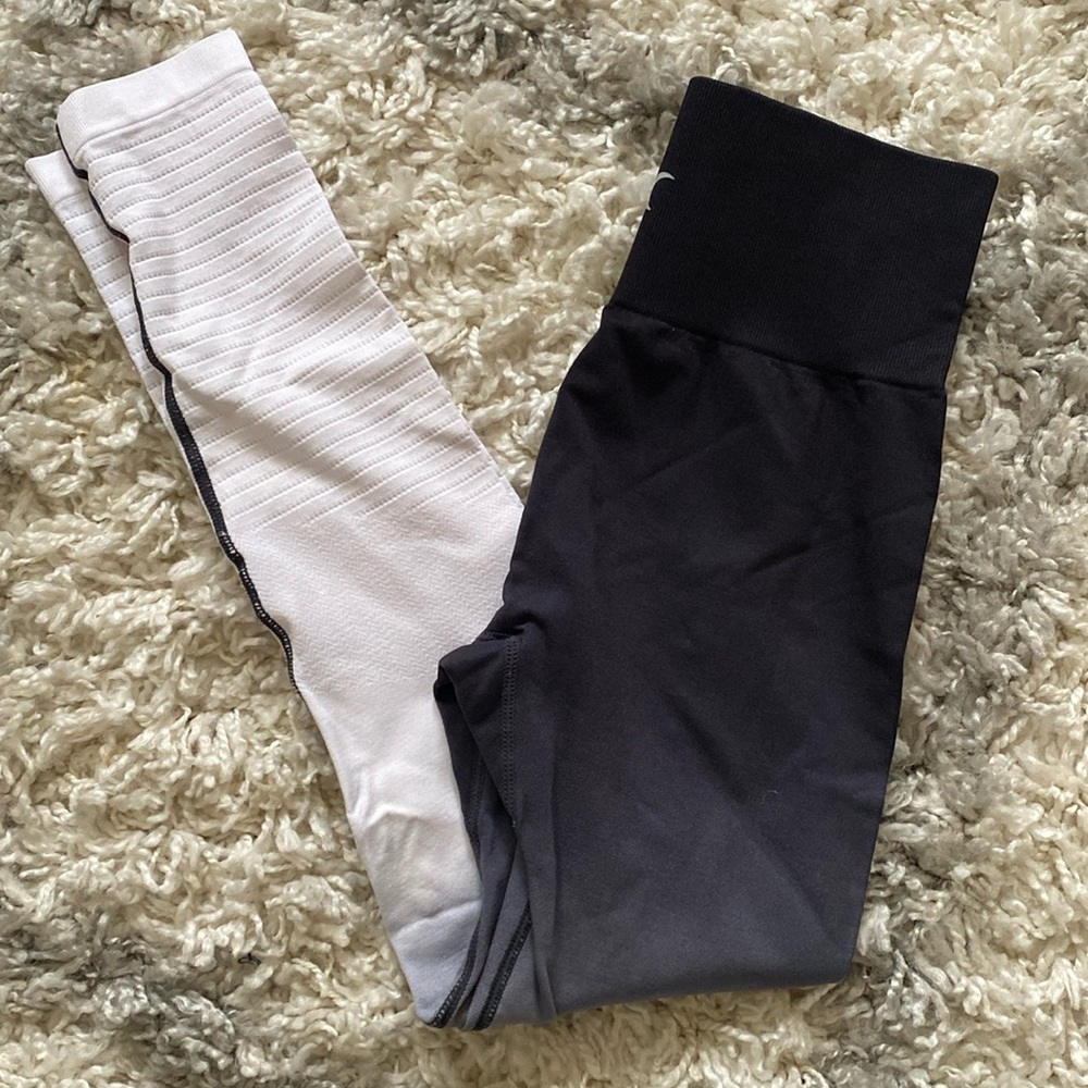 Zyia Active leggings